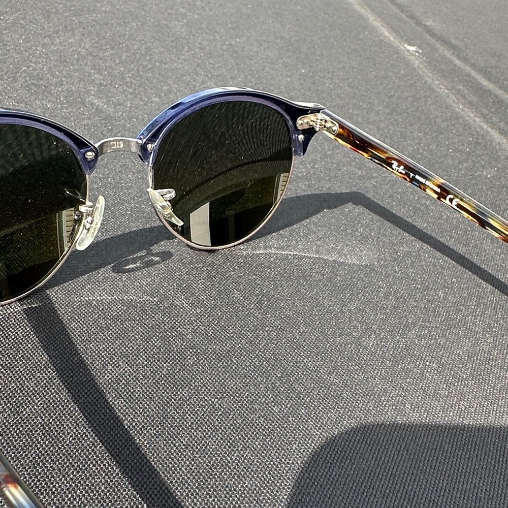 Ray-Ban Blue and Silver Round Sunglasses - Picture 4 of 4